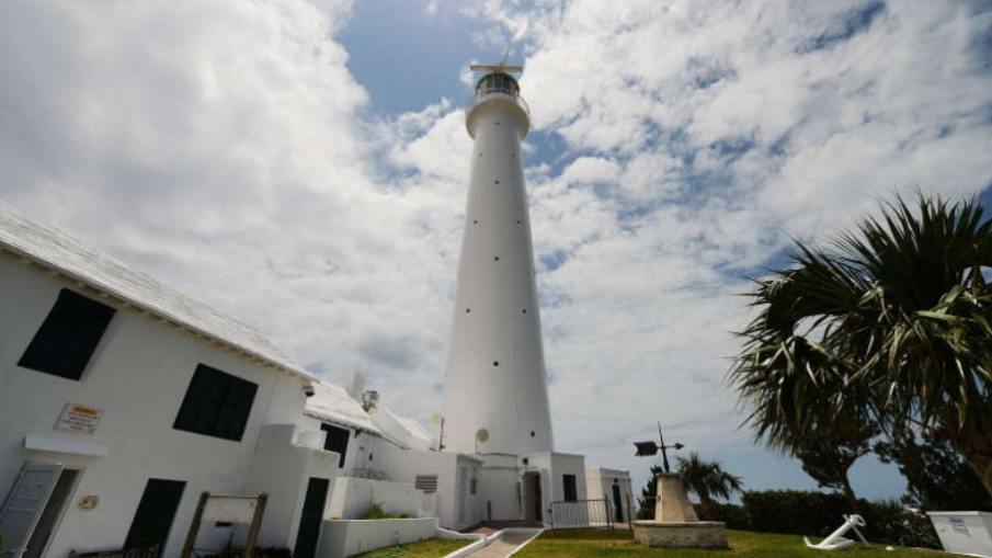 Gibbs Hill Lighthouse - Royal Gazette